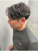 センターパート ハイライトカラー ツーブロック メンズカット