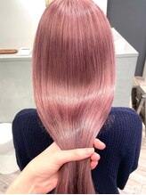 《*ケアブリーチとは？*》ダメージを最小限に抑えて髪を明るくする方法と効果*[池袋東口/ハイトーンカラー]