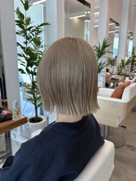 カッツ 駅家店(CUT S) 切りっぱなし外はねボブ
