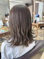 トップスタイル リッチ&nbsp;ヌーディーベージュカラー