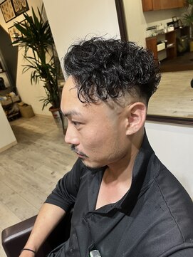 ティーアウト(T-OUT) 極道パーマ