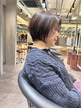 ロンド エメ 柏(Lond aimer) 柏グランマッシュショートデザイン暗めカラーハイライトショート