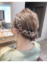 アフィナー(Afinar) 【横浜/横浜駅】結婚式に◎上品シニヨンアレンジ