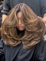 シオン(shion)&nbsp;顔周りレイヤーオリーブベージュ韓国ヘアロング_ba577841