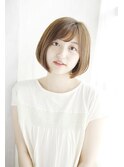 大人ガーリーミディアムレイヤー似合わせカットダークアッシュ75