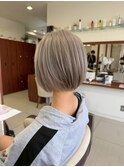 ブリーチ【ホワイトベージュ】
