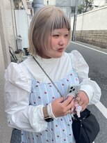 アミ(Ammi)&nbsp;ホワイトブロンド×ローライト