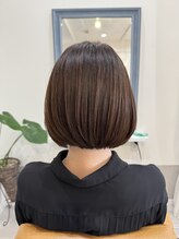 ソラネ(solane)&nbsp;キレイめ前下がりボブスタイル