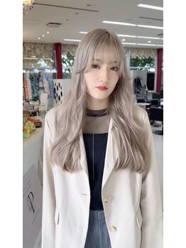 シュウ(shu)の写真/県内No.1のハイトーンカラースタイリストが在籍☆ケアブリーチでダメージレスに叶える理想の髪色♪