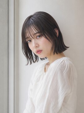 ワゴンバイアフロート(Wagon by afloat) 切りっぱなしワンレン×外ハネボブ/ダークブルー20代30代池袋