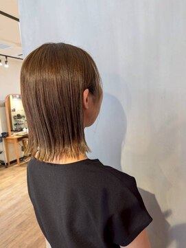 オーストヘアジジ(Aust hair Gigi) 切りっぱなしボブ