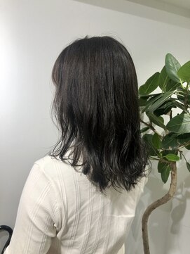 ネイヴィル(navile) 地毛風オリーブカラー