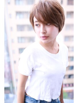 シーラス バイクラウドゼロ(Cirrus by Cloud zero) ノーバング小顔ショートアッシュ【Cirrus by Cloud zero】