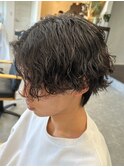 波巻きパーマセンターパートツイストパーマメンズマッシュパーマ