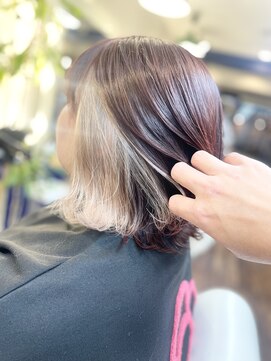 ヘアースタジオ ハーフバック 高尾店(HAIR STUDIO HALF BACKS×１/2) インナーホワイトブロンド
