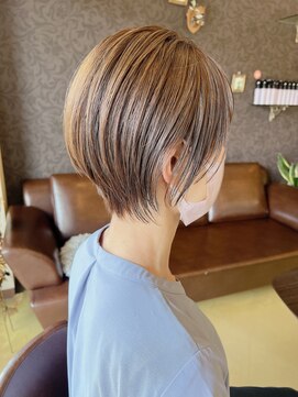 浪漫館 アールズコート(R's Court) 束感ショートレイヤー@伊達　9/6