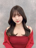 クム(kumu)&nbsp;【kumu】ワンカールレイヤー/くびれ巻き/顔周り前髪/名古屋