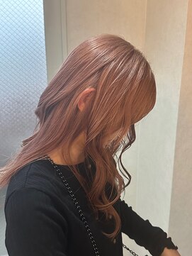 トッカ ヘアアンドトリートメント 難波店 くすみ感もあるコーラルピンクが可愛い☆