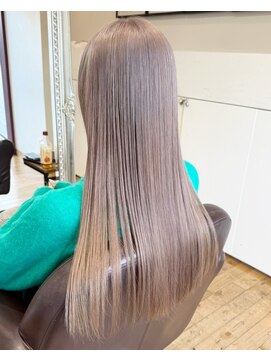 ルッツ(Lutz. hair design) 4/9【髪質改善ブリーチカラー】グレージュカラー【千代田彩夏】