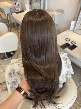 ザックラフィネ(ZACC raffine) 艶カラー/ブラウン/レイヤーカット/縮毛矯正/マロンベージュ