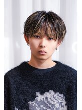 緩い波スタイルに無造作ハイライトをプラスしました♪ ［メンズサロン/カラー/ブリーチ/ダブルカラー］