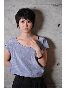 カットインソーレ 光町店(Cut Inn Sole) ショートをほんのり女っぽく