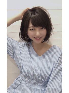 ネオリーブアイム 横浜西口店(Neolive aim) 頭の形が綺麗に前下がり耳掛け丸みナチュラルボブ　20代30代