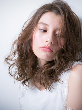 カバーヘア ブリス 上尾西口店(COVER HAIR bliss) 外国人風カールのグラマラス小顔セミディw上尾20代30代40代