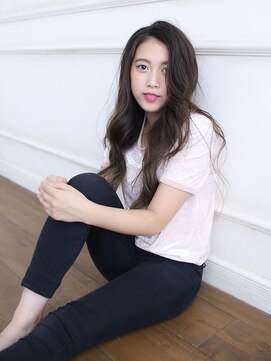 ラックスビーハカタ 福岡博多バスターミナル店(LUXBE HAKATA) 大人キュート★パーマスタイル【LUXBE HAKATA】