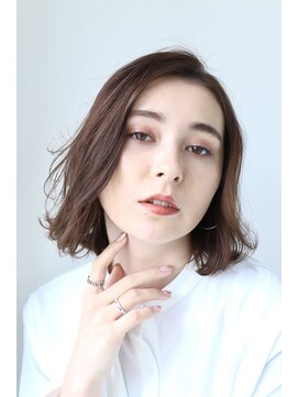 エクリ(equri×SHISEIDO) 大人カジュアル無造作ボブ