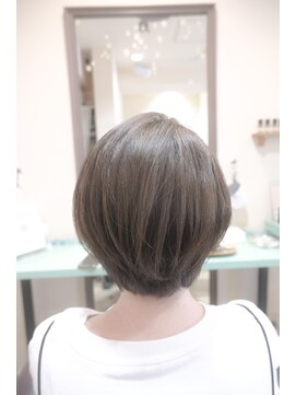 アナザードア(another door) えっぐショートボブ　アッシュブラウン