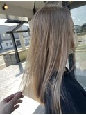 ハイトーン×ゴールドベージュ