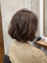 シルフィ(sylph)&nbsp;ナチュラルウェーブ、ナチュラルブラウン、ボブ