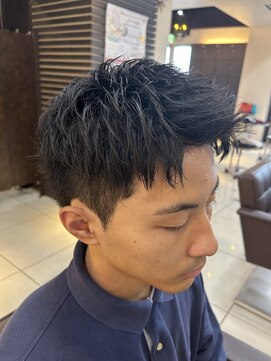 フォルテ 草薙店 スパイキーショート