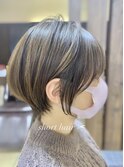 20代　30代　40代　50代　大人可愛い　ショート　アッシュ
