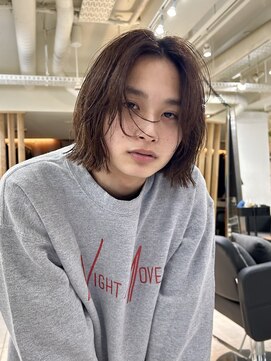 メゾンアクア 表参道(Maison ACQUA) =メンズボブ/ダークアッシュ/ニュアンスパーマ／MEN’S HAIR