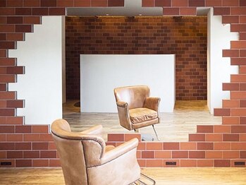 ココロン(KoKoRon)の写真/40代からの髪質改善なら《ｈａｉｒ＆ｓｐａ　ＫｏＫｏＲｏｎ》全メニューにヘッドスパ・頭皮ケア付き♪