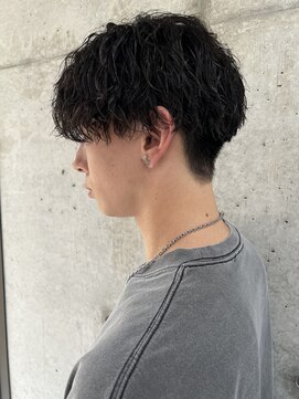 イズ(iss) 波巻きスパイラルパーマ