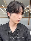 外国人風◎20代フェザーパーマ×ニュアンス暗髪