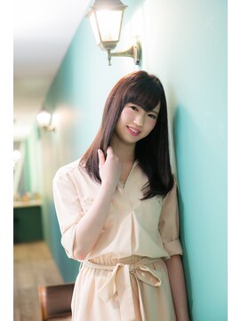 バポス ヘアサロン (BAPOS Hair Salon) ロングストレートスタイル