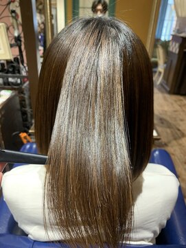 アルコイリスバイドールヘアー(ARCOIRIS by Dollhair) ショートボブミディアム酸性ストレート黒髪艶髪