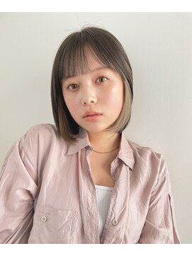 トレス(TRESS) 内巻きボブ　大人かわいい　インナーカラー　イヤリングカラー