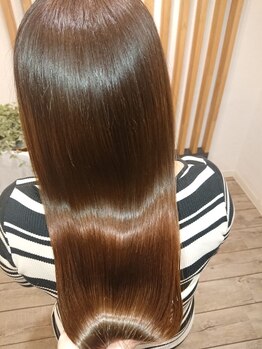 サロン デュ ラグレー(Salon Du Lagray)の写真/髪と頭皮にダメージレスなカラー剤が豊富◎繰り返すたびにハリコシ＆艶がＵＰ！[ハーブカラー/水素カラー]