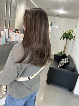 キング(K!ng) 縮毛矯正髪質改善ハイライトレイヤーカット枚方美容室エクステ