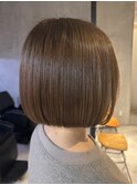 ミニボブレディースショートショコラグレージュブラウンカラー