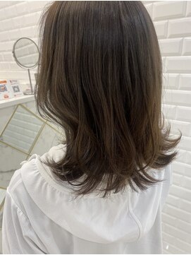 リルミー ミュエナ 大須 矢場町(Lilme myuena) ラベンダーアッシュで透明感カラー<原田>