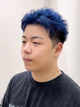 タヤ 天神店(TAYA) 夏のブルーカラー