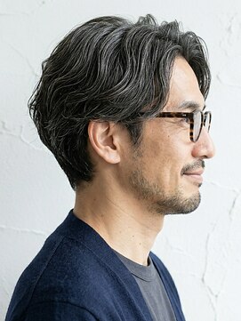 と和×美髪クリニック 巣鴨店 【都会派】洗練されたセンターパート×波巻パーマ