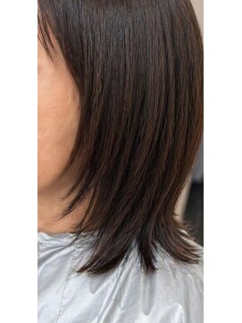 ココットヘアー(cocoto hair) 大人女性の軽やかレイヤーミディ
