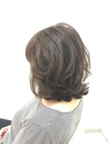 セシル(Cecile) 大人かわいい外ハネふんわりミディ